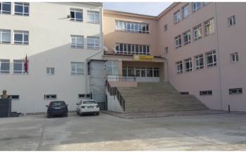 Depreme Dayanıksız Olduğu Gerekçesiyle Boşaltıldı
