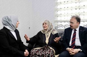 Depremzedeler Bilecik’Teki Evlere Yerleştirildi
