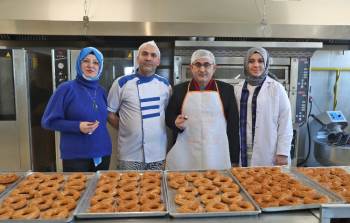 Depremzedeler İçin Glütensiz Simit
