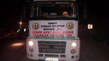 Depremzedelere Simav’Dan Odun Yardımı
