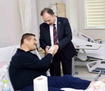 Depremzedelerin Bilecik’Te Tedavileri Devam Ediyor
