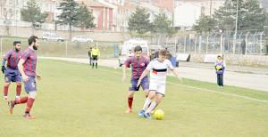 Derbi heyecanı Pazar günü