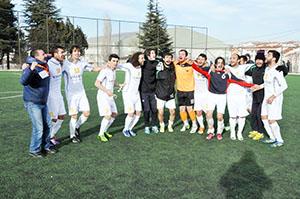 Derbide gülen Lokomotif oldu