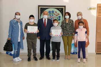 Dereceye Giren Öğrencilere Belgeleri Verildi
