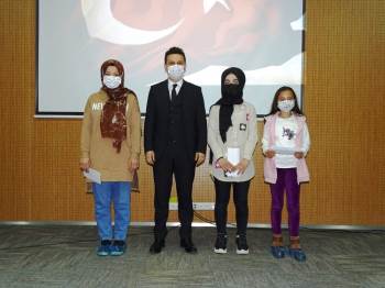 Dereceye Giren Öğrencilere Ödül
