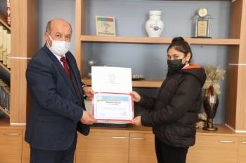 Dereceye Giren Öğrenciye “Teşekkür Belgesi”
