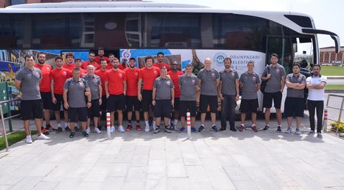 Dev adamlar Antalya’ya gitti