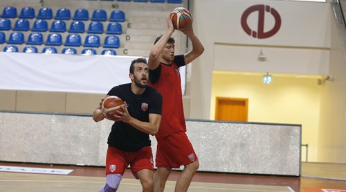 Dev adamlar Efes'e hazırlanıyor