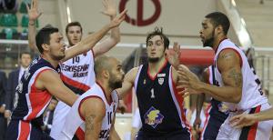 Dev adamlar moral kazandı