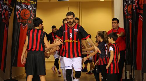 Dev Adamlar toplanmaya başladı!