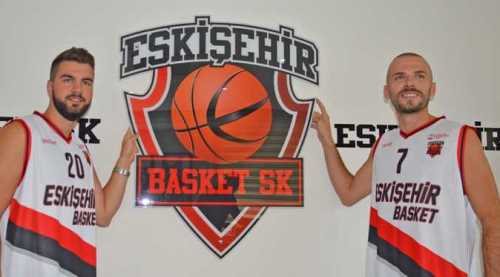 Dev adamlar ve rakipleri