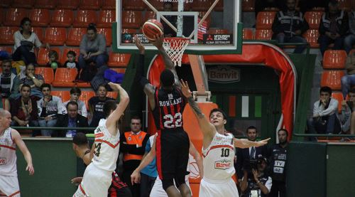 Dev adamlar yüzümüzü güldürdü