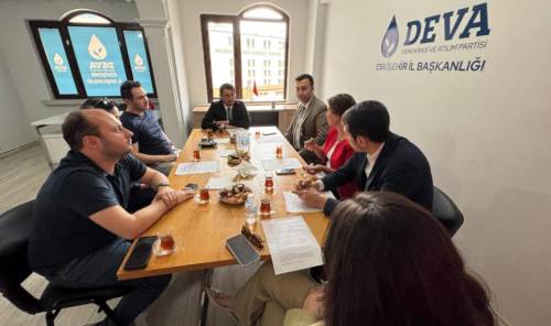 DEVA Partisi ve Eskişehir Barosu, hayvan hakları için bir arada