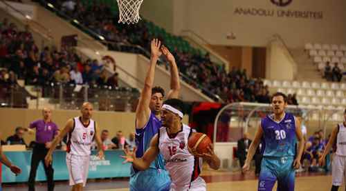 Devler Final-Four’a hazır