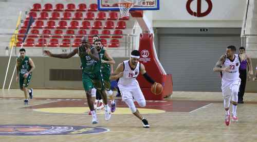 Devler tempoyu düşürmüyor