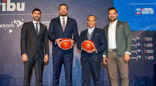 Devler Tivubu’da sahne alacak