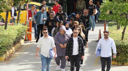 Devre mülk satıyoruz diyerek milyonları aldılar: Eskişehir polisi şebekeyi çökertti