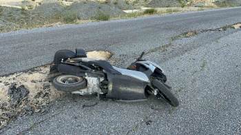 Devrilen Motosikletin Sürücüsü Yaralandı
