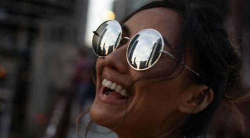 Dikkat: Ucuz güneş gözlüğü pahalı faturalara yol açabilir!