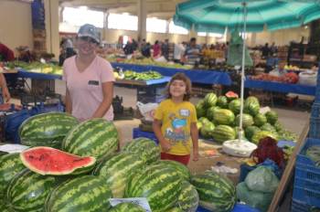 Dilimi 5 Lira Satılıyordu Şimdi Tanesi 5 Lira
