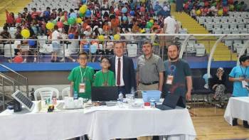 Dinarlı Öğrenciler Kendin Yap Atölyeleri Festivalinde Yerini Aldı
