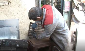 Doğalgazın Yaygınlaşması Soba Tamirciliği İşini Bitirdi

