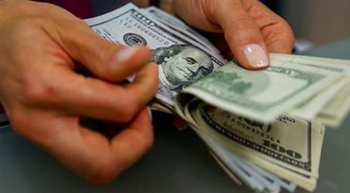 Dolar, Euro ve Sterlin yine rekor kırdı!