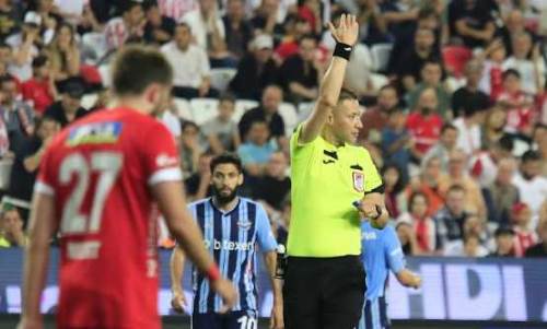 Doman’ın yönettiği maçı Antalya kazandı