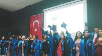 Domaniç Hayme Ana Myo’Da Mezuniyet Coşkusu
