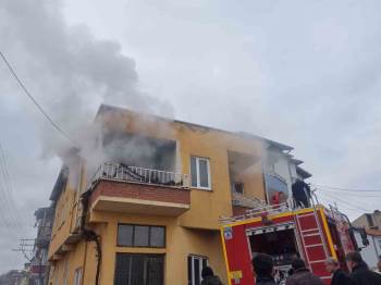 Domaniç’Te Ev Yangını Korkuttu
