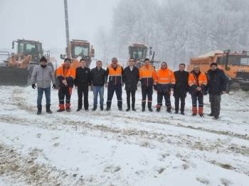 Domaniç’Te Kar Kalınlığı 30 Santimetreye Ulaştı
