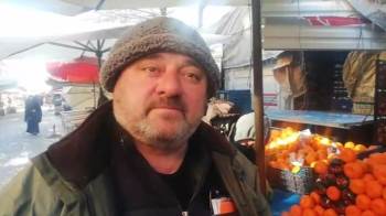 Dondan Korumak İçin Soba Kullanıyorlar
