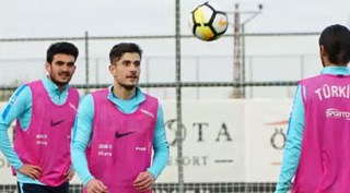 Dorukhan forma bekliyor