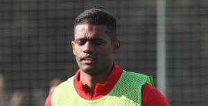 Dossa Junior'dan kötü haber