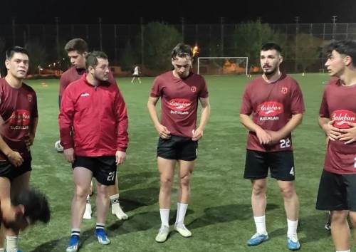 Dostluk maçı yapacaklar