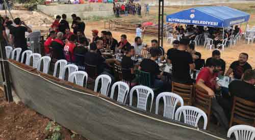 Dostluk rüzgarları esti