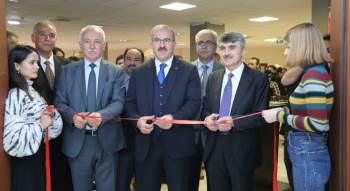 Dpü’De ‘Buluşma - 2’ Konulu Sergi Açıldı
