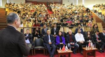 Dpü’De ’Geleceğin Bu Seminerde’ Etkinliği
