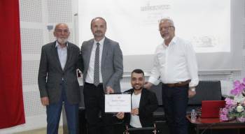 Dpü’De “Kemiklerimiz Kırılsa Da Umutlarımız Sağlam” İsimli Etkinlik
