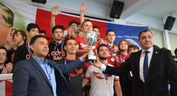 Dpü’De Düzenlenen Türkiye Sualtı Hokeyi Şampiyonası Sona Erdi
