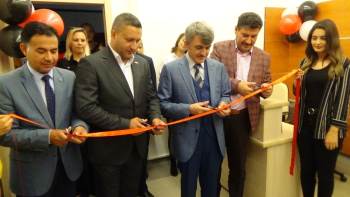 Dpü’De İhtiyaç Sahibi Öğrenciler İçin ’Giyisibank’ Açıldı
