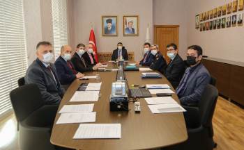 Dpü’De Işıklandırma Ve Alt Geçit Tamam
