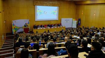 Dpü’Den İş Birliği Görüşmeleri
