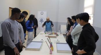 Dpü Kgsmyo’Da “Sanatla Kurulan Dostluk Köprüleri” İsimli Etkinlik Düzenlendi
