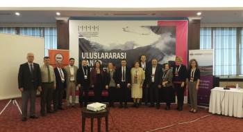 Dpü’Lü Mezunlar, Eserlerini Derece Mezunları Sergisi’Nde Sergiledi
