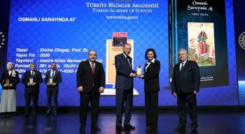 Dpü’Lü Prof. Dr. Emine Dingeç’E  2021 Tüba-Tesep Ödülü
