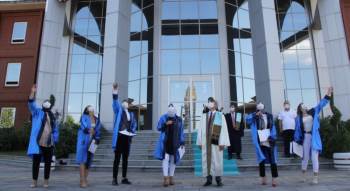 Dpü’Nün 3 Fakültesinde Mezuniyet Sevinci
