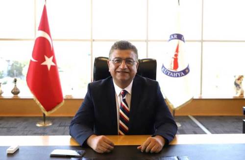 DPÜ Rektörü Kızıltoprak: “Milli ve manevi değerlerle dengelenmeyen teknoloji risk taşır”