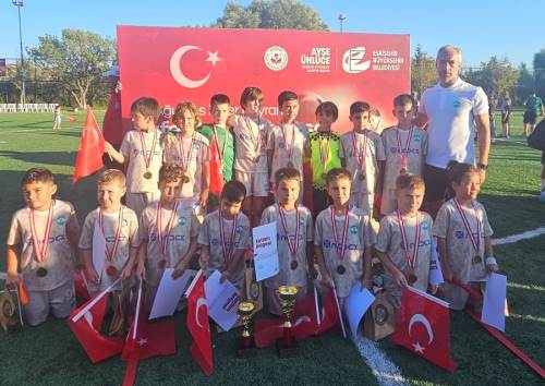 DSİ turnuvayı başarıyla tamamladı