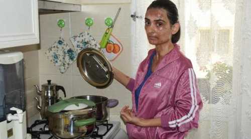 Düdüklü tencere bomba gibi patladı